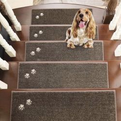 13 count.  Stair treads with rubber backing to avoid slipping on the stairs, Chocolate brown