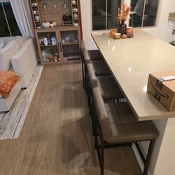Bar Stools - Set of 4