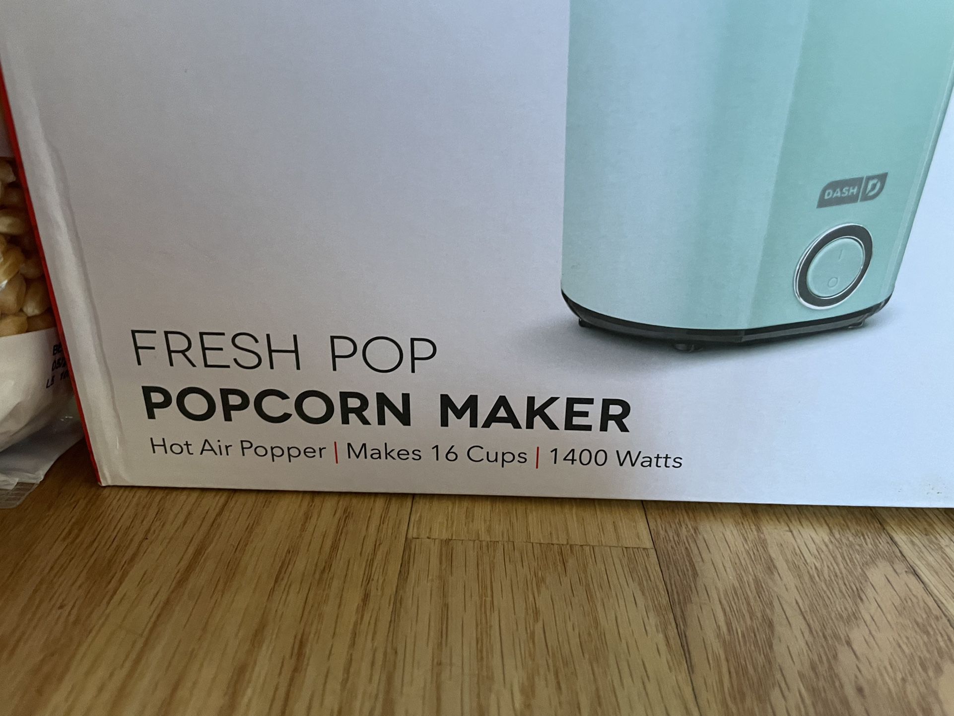 BRAND NEW Dash Fresh Pop 16 Cup 1400 Watt Popcorn Maker for Sale in San  Diego, CA - OfferUp