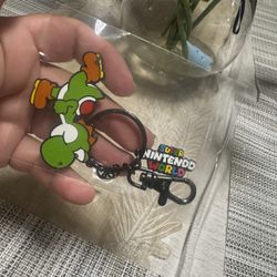 Yoshi Nintendo world Key Chain 