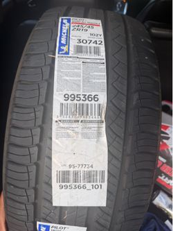 245/45 ZR19,102y, carga extra