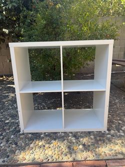 White 4-Cube Storage Shelf Unit