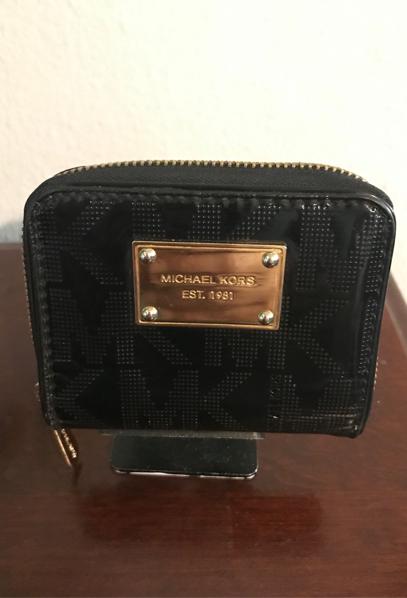 Small Micheal kors wallet
