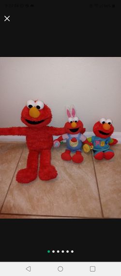 Elmo Singing, And Talking