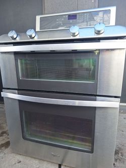 STOVE FOR SALE,DOUBLE OVEN.(WHIRPOOL)