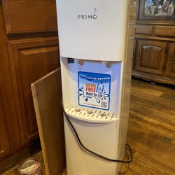 Water Dispenser 