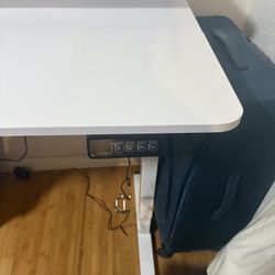 Stand Up Desk And Office Chair 