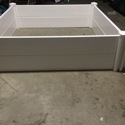 Whelp Box Crate Dogs