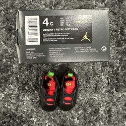 4c Jordan 7 Retro Gift Pack Black / Multicolor. Firm/ Fijo. Pick Up Only. Solo Recojer. 