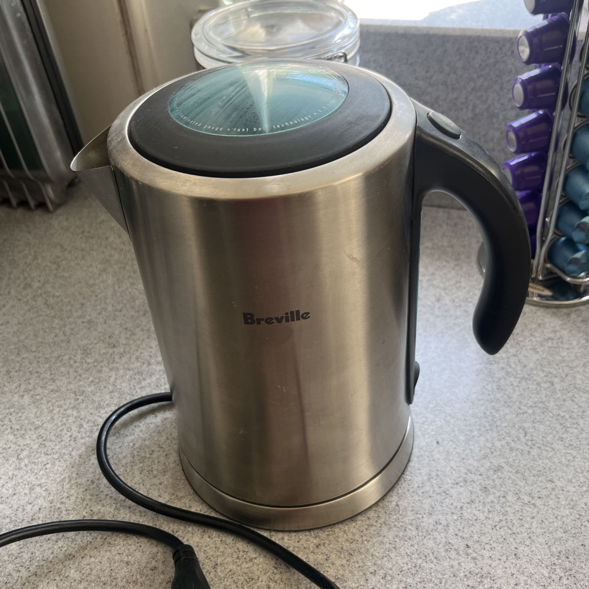 Breville Electric Kettle for Sale in Los Angeles, CA OfferUp