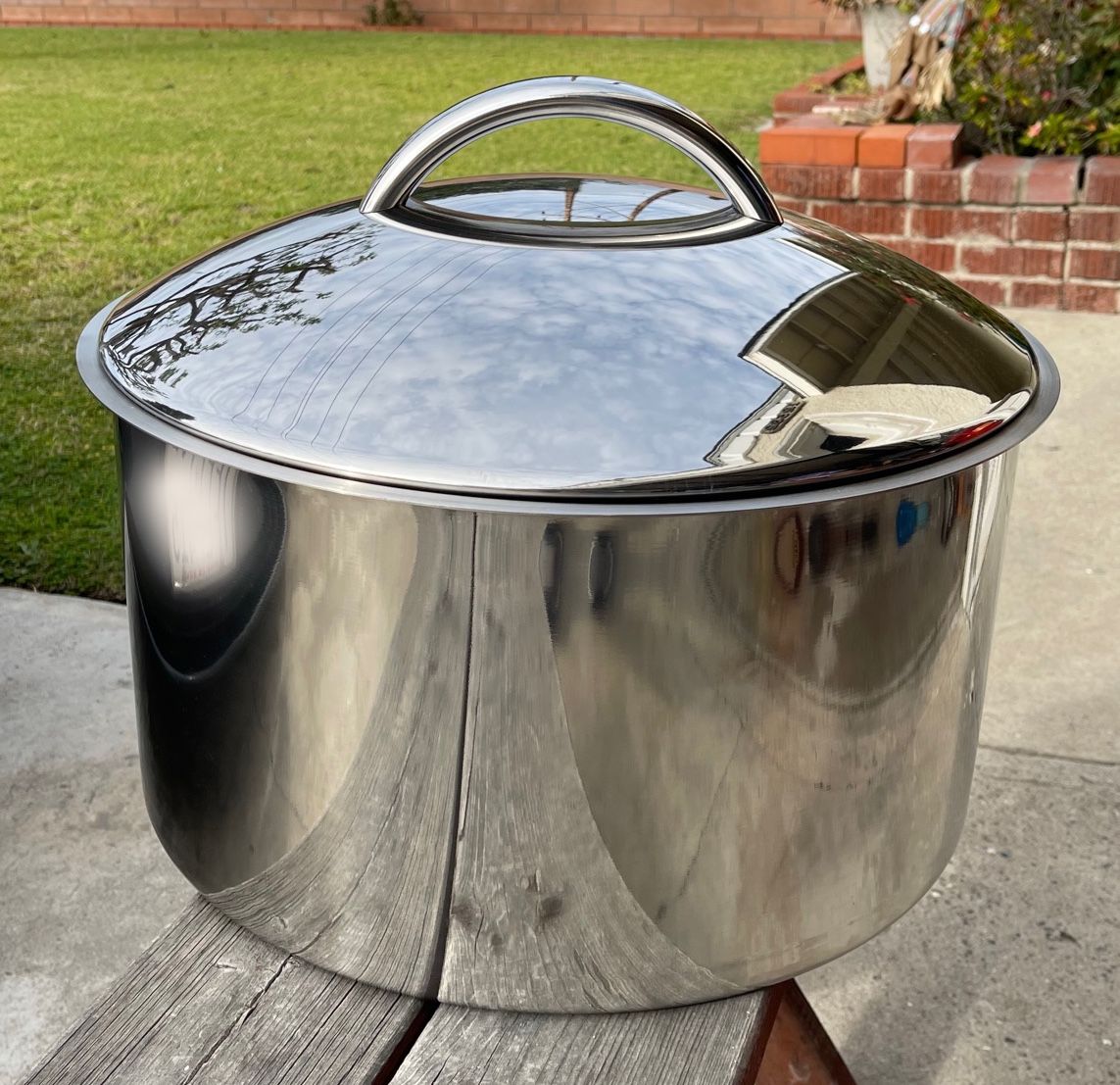 Highest Quality Stainless Steel Cooking Pot - 11 Gallons or 44 Quarts