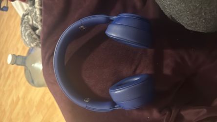 beats solo pro blue
