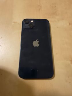 iPhone 128GB Midnight T-Mobile Locked - Fair Condition (small crack) 84% battery health CHECK PHOTOS