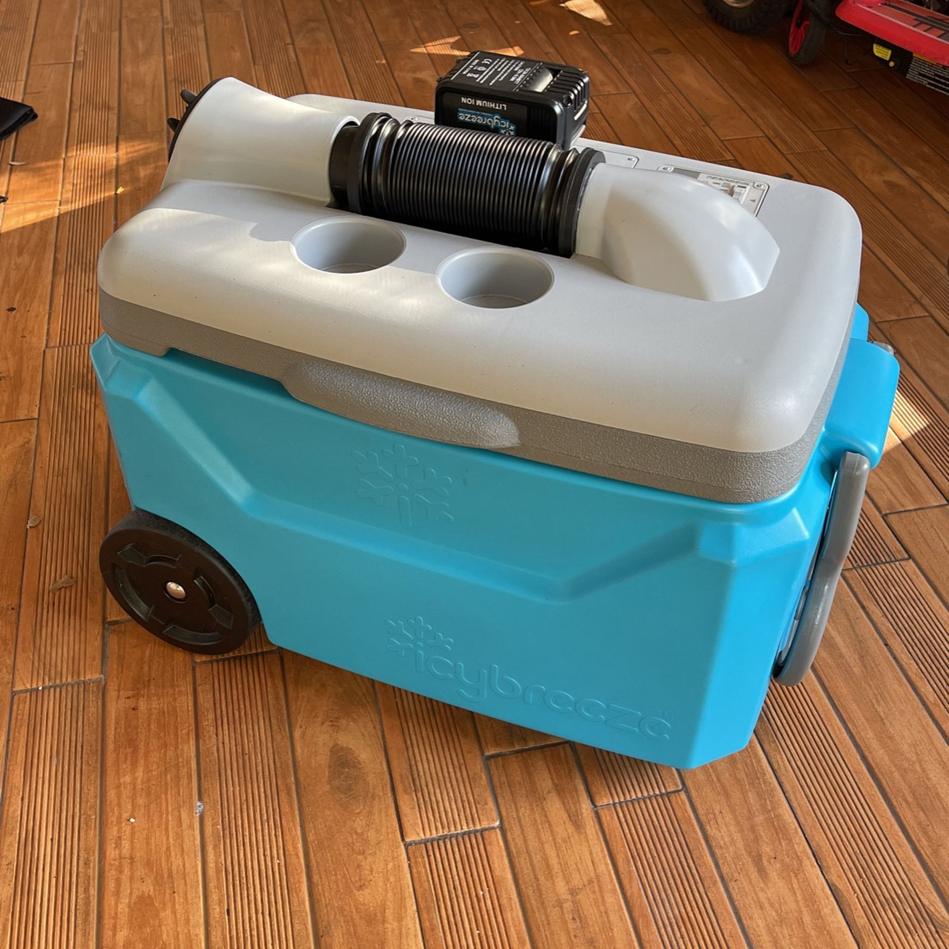 ICYBREEZE COOLER/Air Conditioner for Sale in Tampa, FL OfferUp