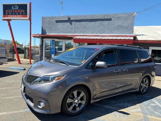 2016 Toyota Sienna