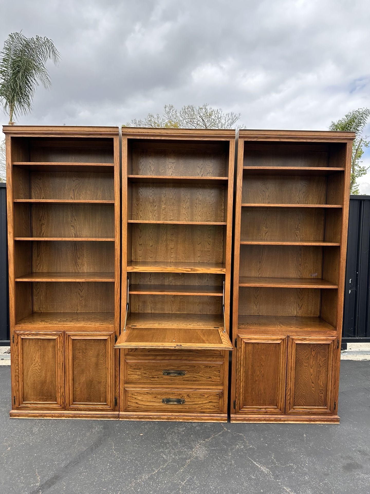 Shelving Unit 3pc Bookcases w/ Storage