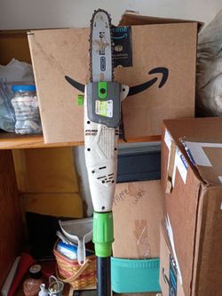 Chicago Electric 6.5 Amp, 9.5-inch Electric Pole Saw.