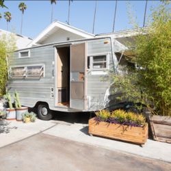 71 Vintage Aristocrat (Original Owner)