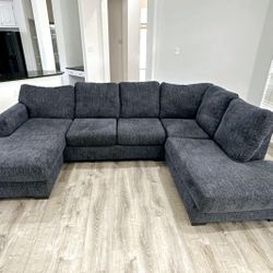 Sectional Couch Great Condition Super Clean And Comfortable