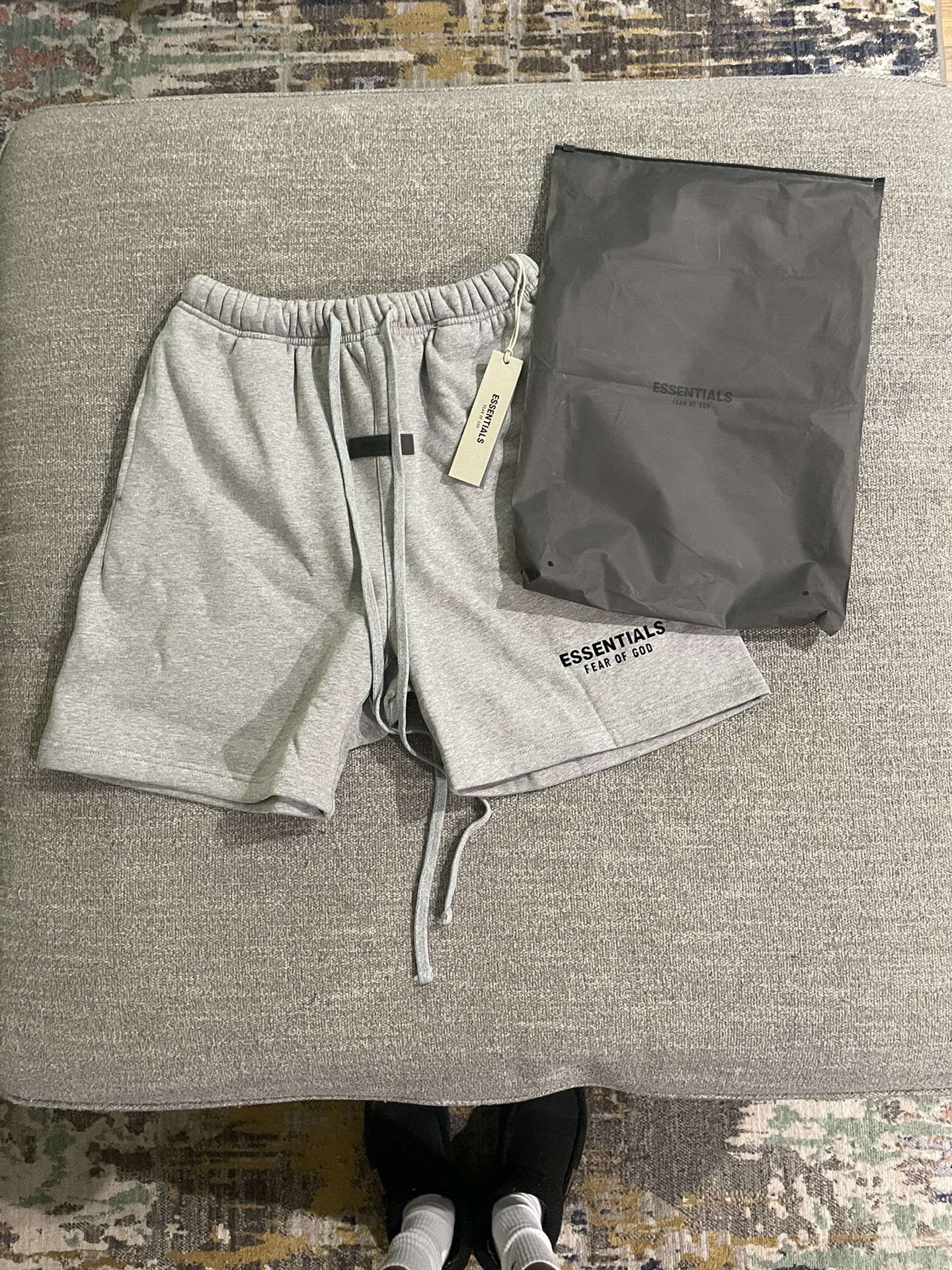 ESSENTIALS “Fear of GOD” Dark Oatmeal Sweatshorts