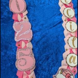 Hello Kitty Graduation Lei