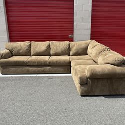 Couch sectional