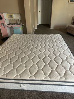 Queen size mattress