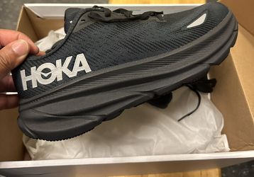 Blk Hoka (Clifton 9 GTX) Men