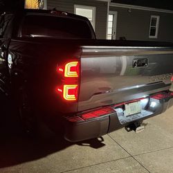 2014-2021 Tundra Tail Lights