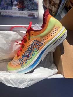 Hoka U Cielo Flyx 9.5 M11w