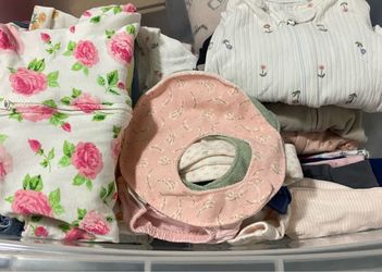 Newborn girl clothing