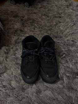Youth Jordan 3s Black cat