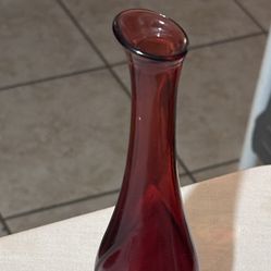Avon Ruby Red Unforgettable Perfume Bottle Single Bud Vase 