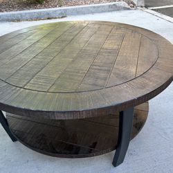 Stylish Round Coffee Table