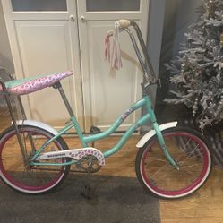 Schwinn Girls Mist Stingray Vintage Bike
