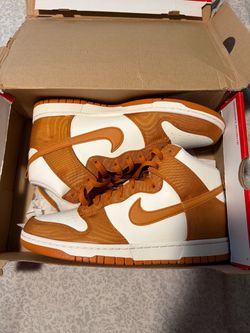 Nike Dunk High White and Brown Sneakers