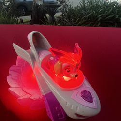 Paw Patrol Mighty Pups Skye's Deluxe Airplane Vehicle Lights Action Figure