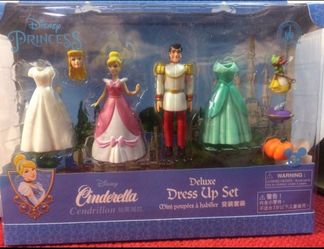 New Disney Princess Cinderella Deluxe Dress Up Set