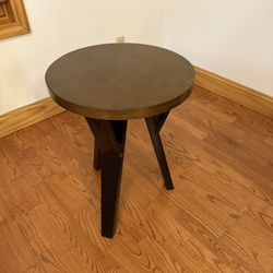End Tables By Ashley Furniture Walnut And Black Wood