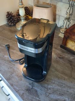 Single serve coffee maker