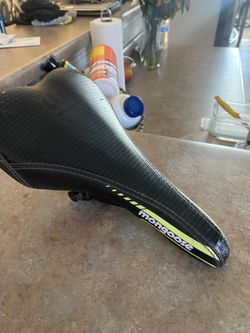  Bike Seat Mongoose 