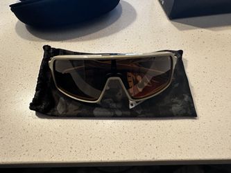 Oakley Sunglasses 
