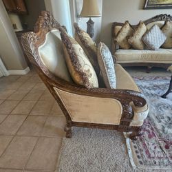 Vantage Style Sofa Set 