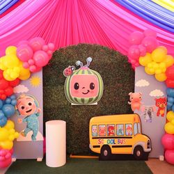 Balloon Garlands And Backdrops