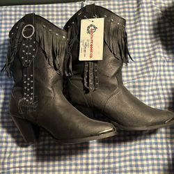 NIB Ladies Cowboy Boots