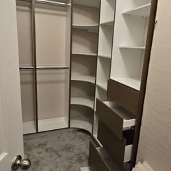Customizable Closet Organizers
