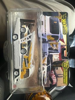 Hot Wheels Team Transport Legends Tour ‘24 Honda Civic Type R 2026