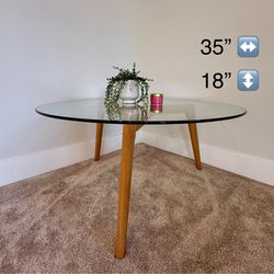 Modern glass coffee table