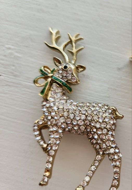 Napier Reindeer Brooch Pin