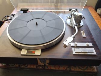 Vintage Turntable. Call only